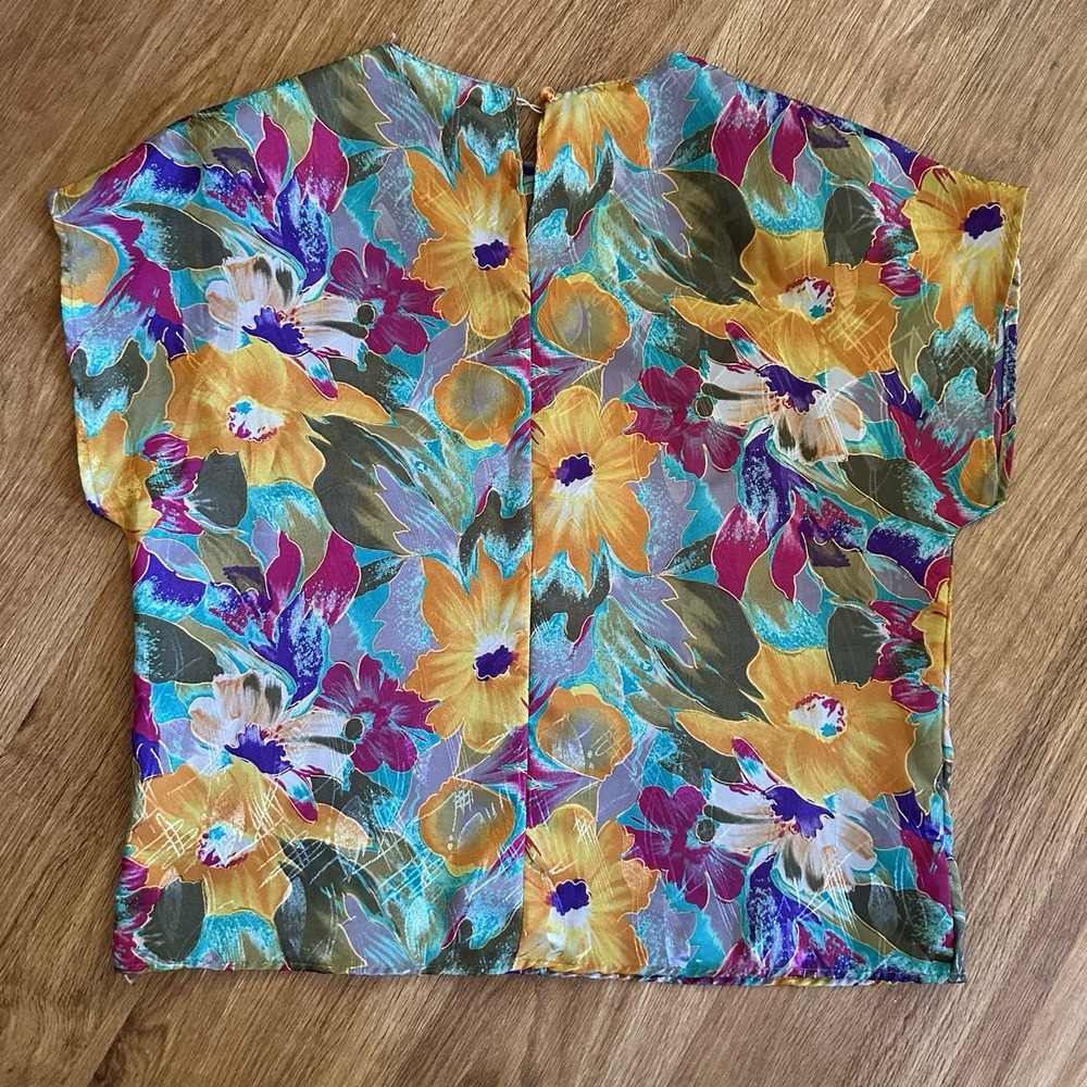 Vintage C'est Ca! 1980s Floral Cap Sleeve Textured Top Size M Shoulder Pads